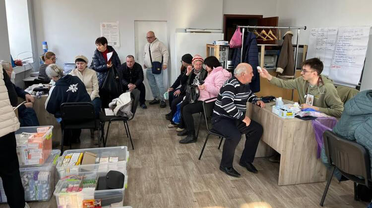 Springfield nurse treats over 300 civilians with a non-profit in war-torn Ukraine