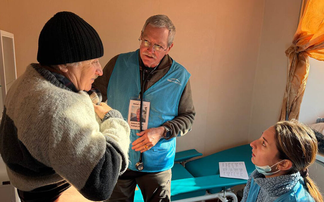 Colorado Newspaper Reports on Volunteer Bob Downs on Returning to Ukraine